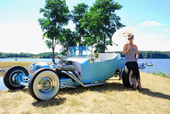 hot rod, custom and classic car babes - Page 5 73376010