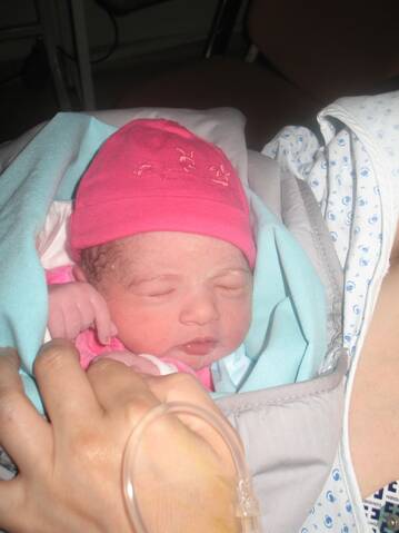 De Retour Avec Bebe Espoir Nee Le 14 Juillet 13 A 36 Semaines Ma Vie Retrouve
