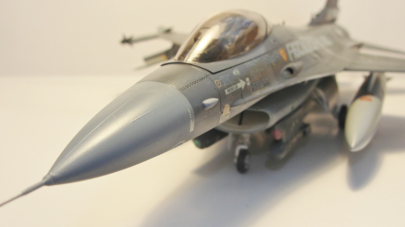 F-16C Night Falcon - Hasegawa 1/48 - Page 3 00323