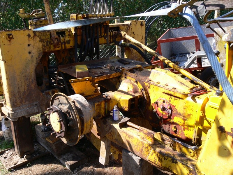 remise en état d'un tractopelle massey 3305 P1220417