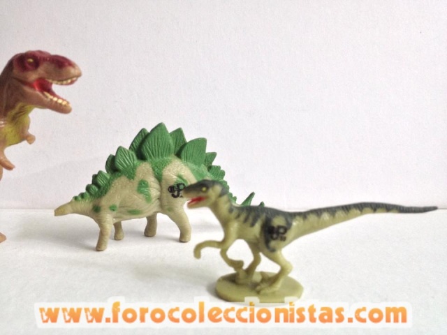 Figuras Jurassic Park Cajitas Marinela 311