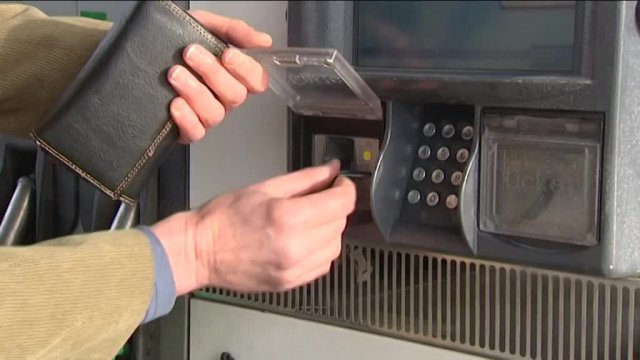 Breteuil (60) : la station essence était un piège à carte bancaire Fraude10