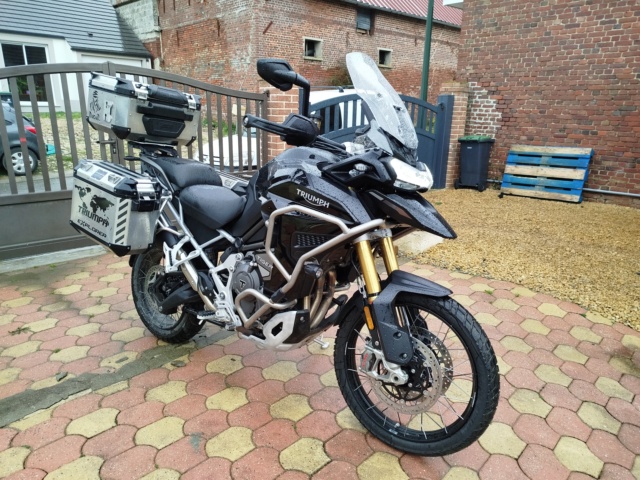 Triumph Tiger 1200 Rally Explorer  Img_2019