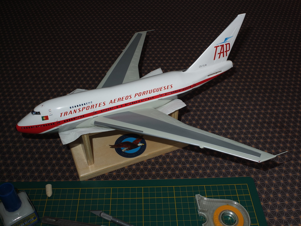 Boeing 747SP-82 TAP Transportes Aéreos Portugueses  1/144 - Page 4 Tap_b733