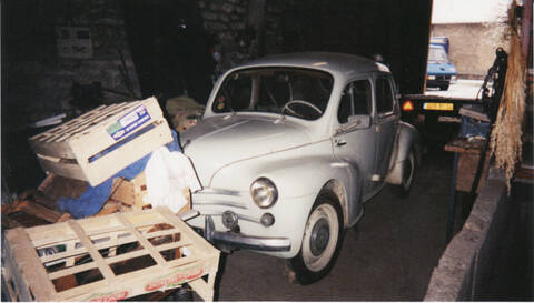 Restauration d'une Renault 4CV 1960