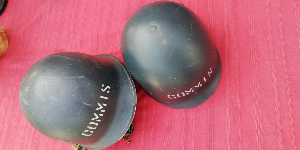 Identification de deux casques de la marine belge Img_2546