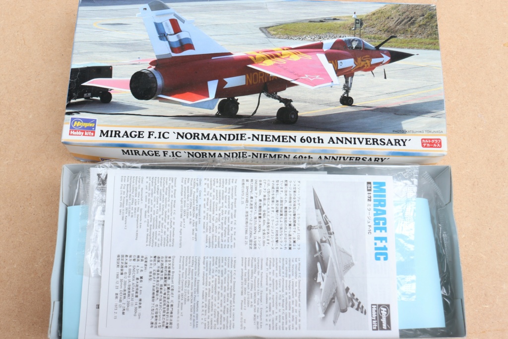 Fil rouge 2022 / Dassault * Mirage F1 60 ans du Normandie Niemen ( 1/72 Hasegawa )  Img_1946