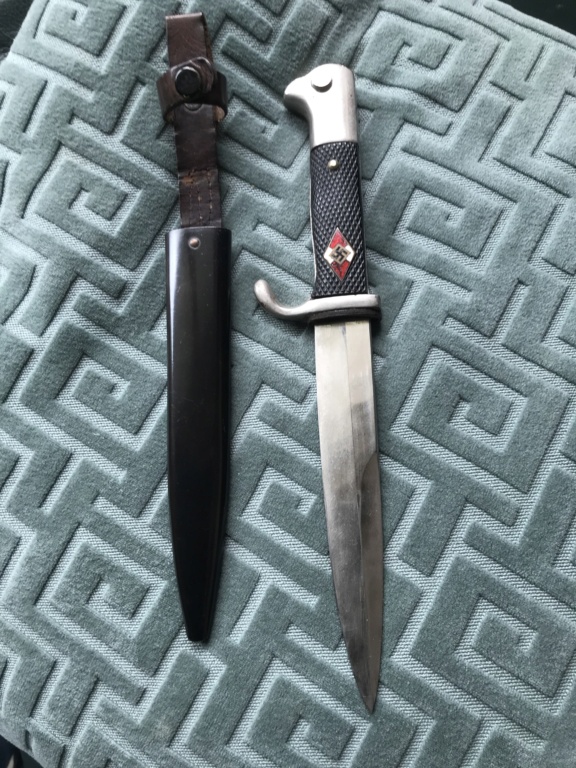 Les deux couteaux de la HJ d’Anton Wingen Jr (pré-standardisation) 6fc4d310