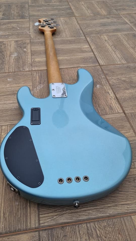 Music Man Sting Ray HH Imperdível RS 8999 36834510