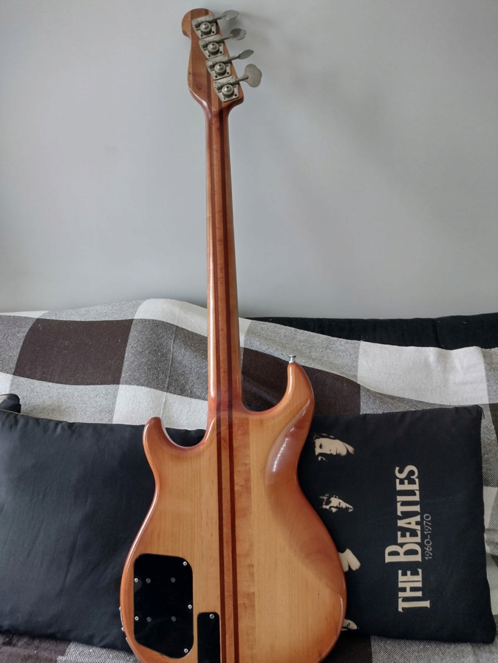 Clube Japanese Basses from the '80s - Página 5 Whatsa48