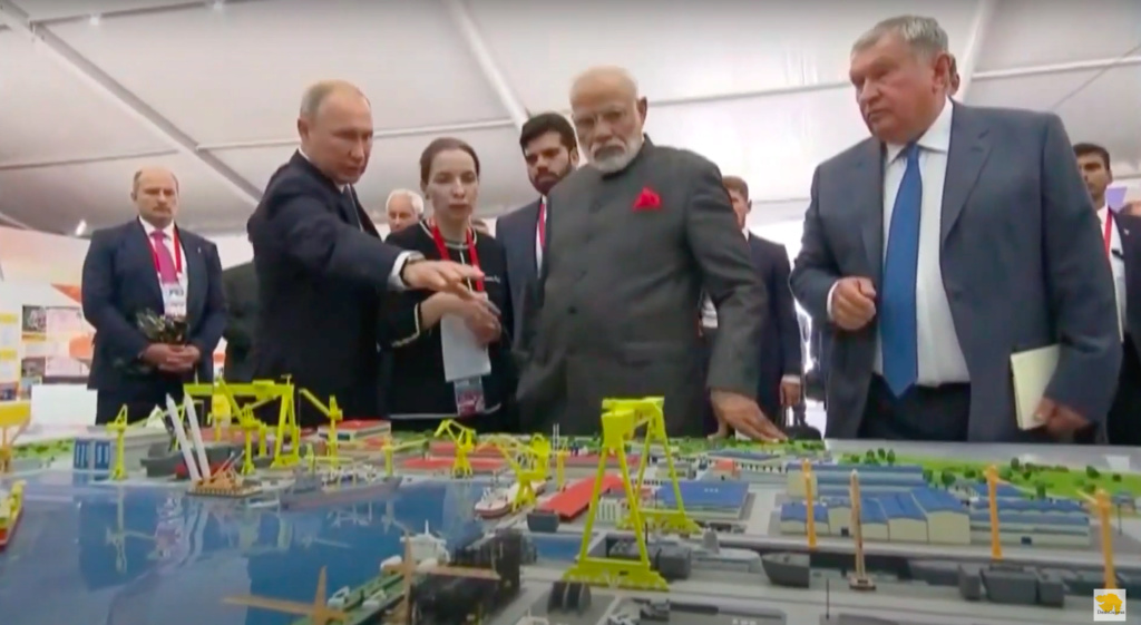 Rusija želi kupiti najjače Indijsko brodogradilište koje servisira i Američku 7. flotu Slika405