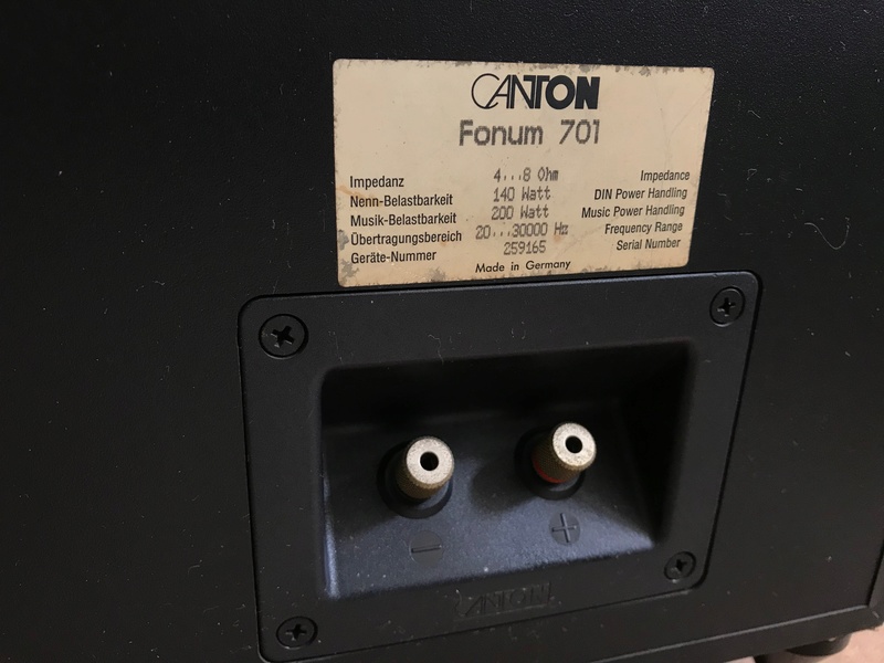 Canton Fonum 701 Floor stand speaker Img_9215