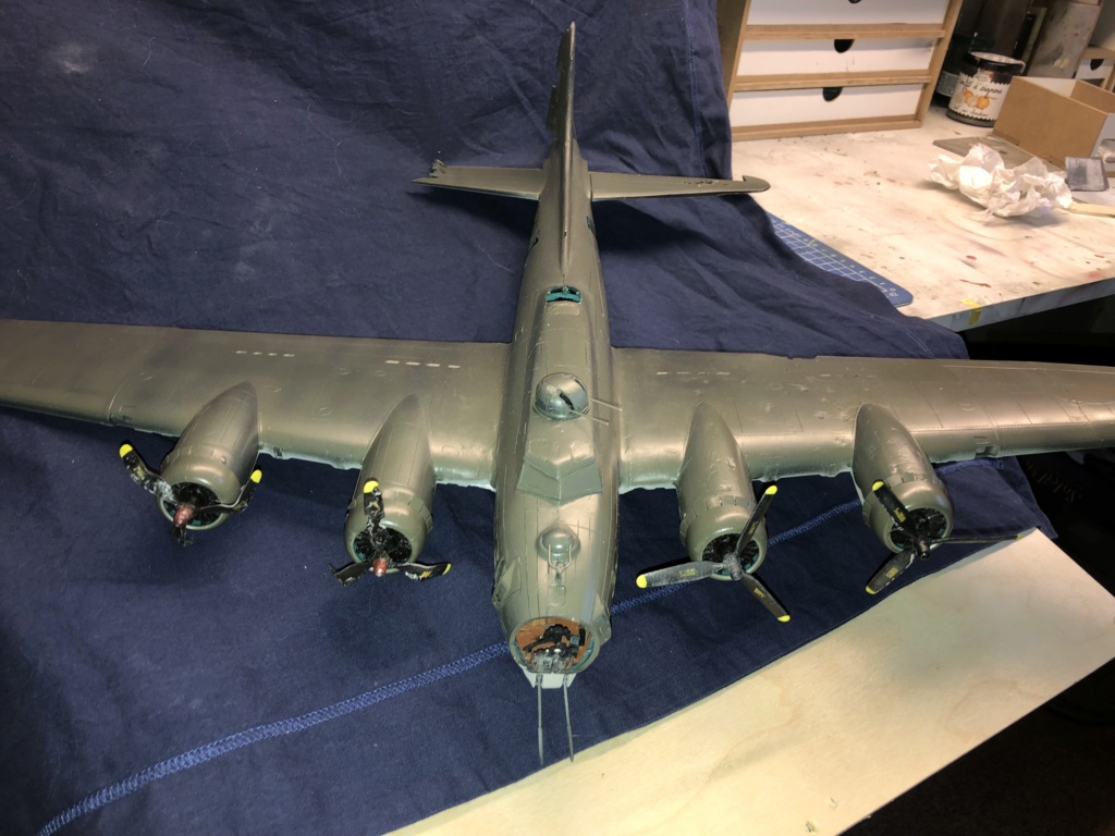 crache B-17G 1/48 Img_1644