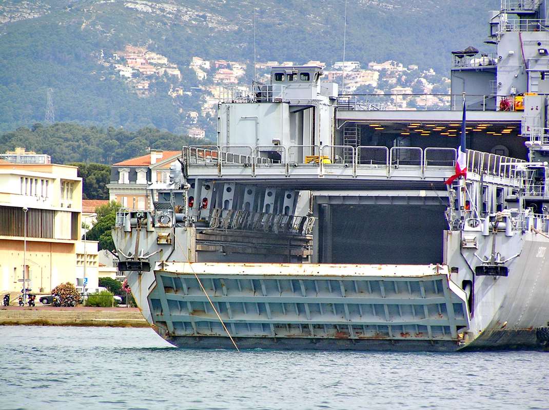 [Les ports militaires de métropole] Port de Toulon - TOME 2 - Page 10 _co29183