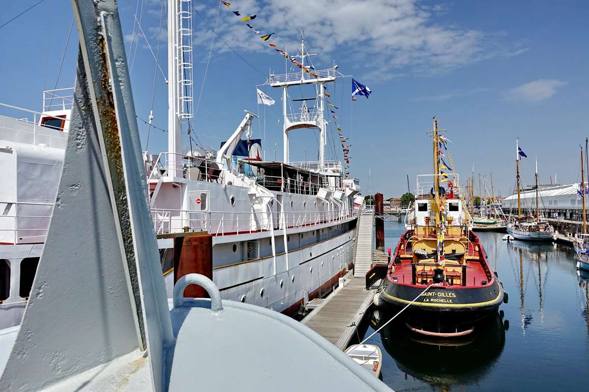 [Vie des Ports ] Port de La Rochelle  - Page 7 Dsc10421