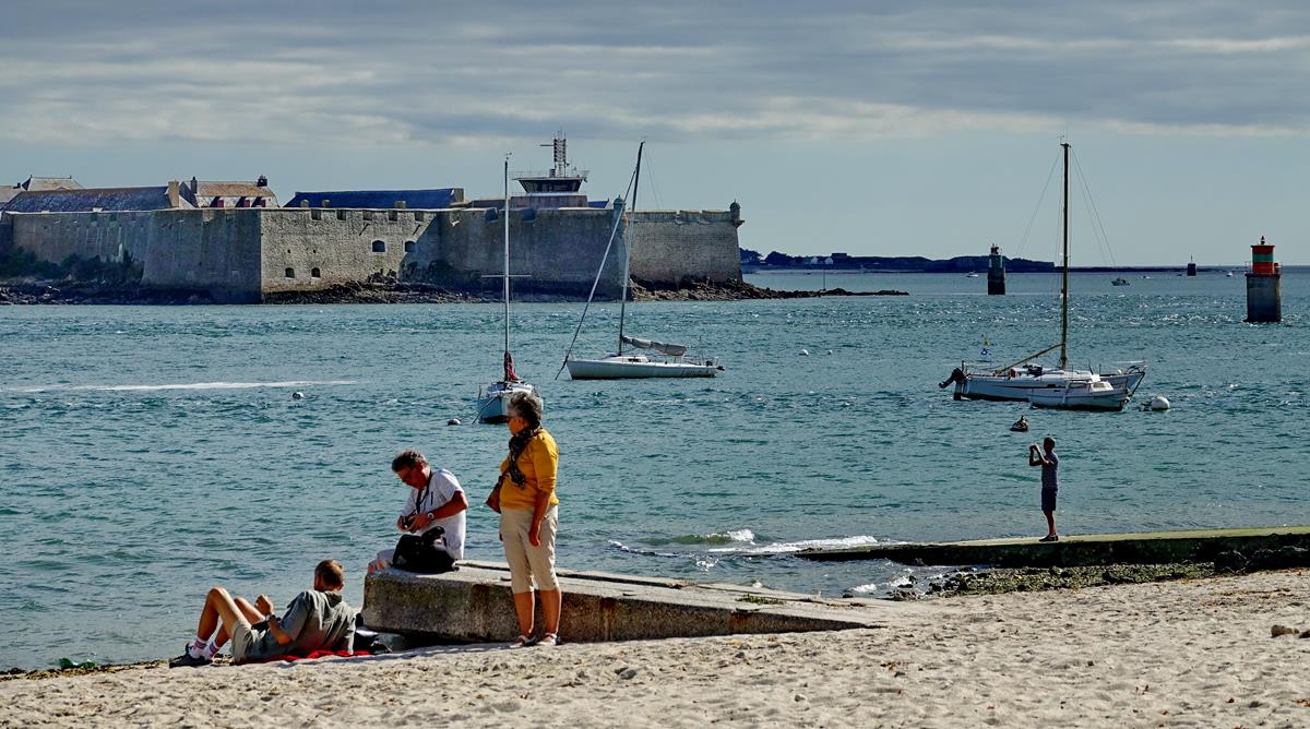 [Vie des ports] LE PORT DE LORIENT VOLUME 003 - Page 16 Dzopar25