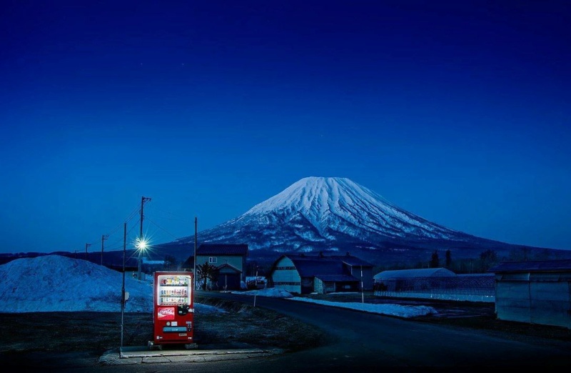 Островки света посреди ночи в разных уголках Японии Phot3751