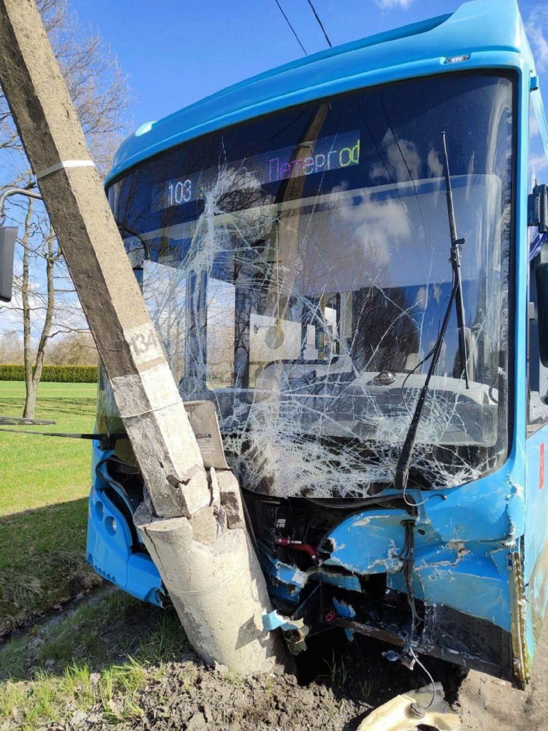 Смертельное ДТП с автобусом в Новом Петергофе  Phot5315