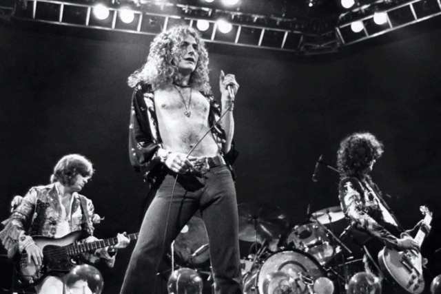 Боги музыкального Олимпа: Led Zeppelin Phot7158