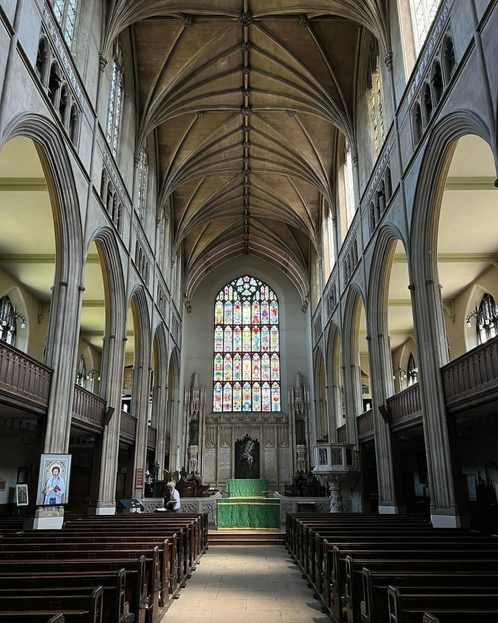 Приходская церковь Святого Луки в Челси Photo928
