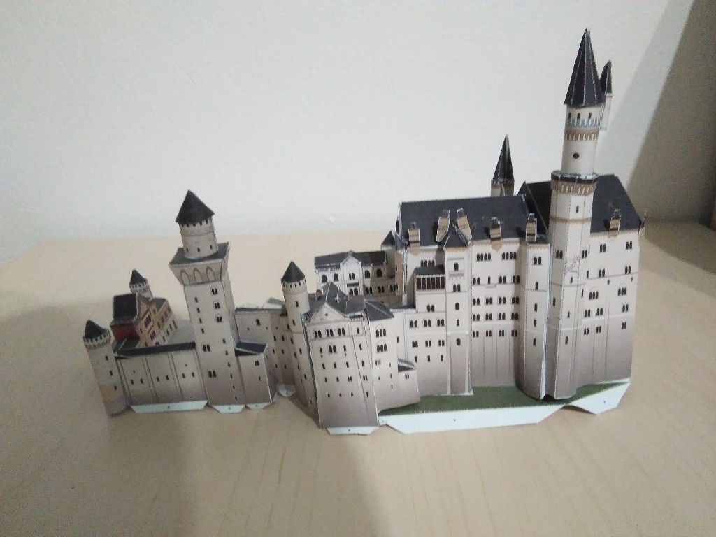 Schloss Neuschwanstein von Papercraft geb. benlut  Img_2015