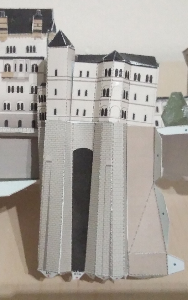 Schloss Neuschwanstein von Papercraft geb. benlut  Img_2018