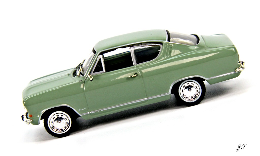 Opel Kadett B 1966 Coupe by Vitesse (Light Green - échelle 1:43) Img_3459