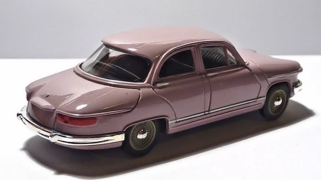 Panhard PL 17 1964 Large_82