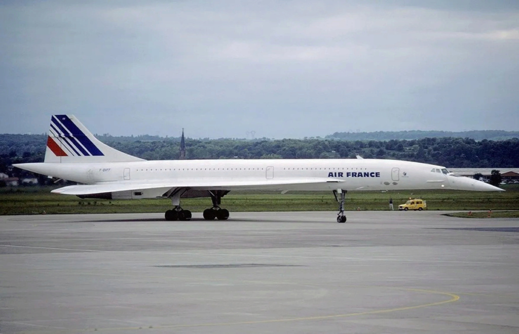 * 1/72     Concorde    Heller    - Page 4 Air-fr11