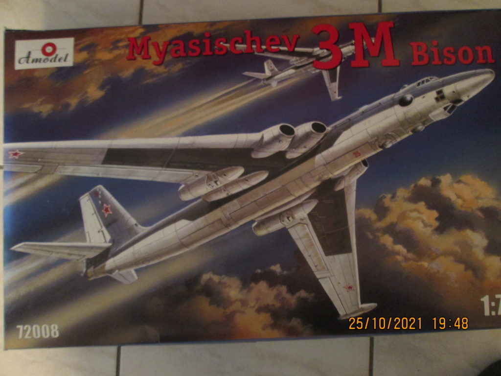 * 1/72 Myasischev Bison AMODEL Img_7117