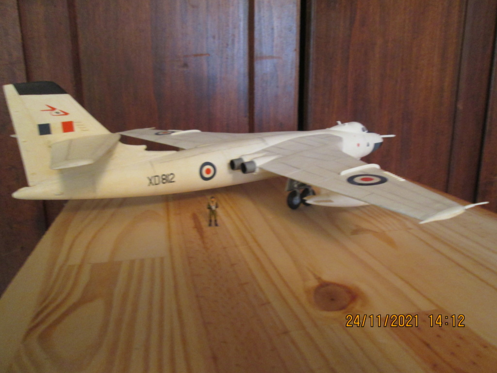  1/72   Vickers Valiant   Mach 2  Img_7227