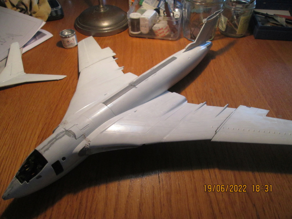  1/72 Handley Page Victor    Airfix Img_7725