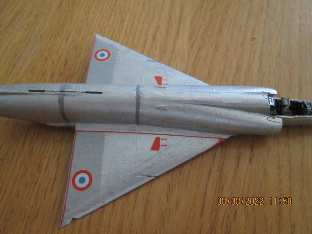 *1/72     Mirage IIIC  Modelsvit 1/72   Montage et fin Img_7848