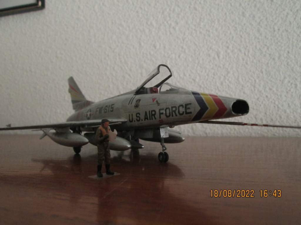 * 1/72 F100 Super Sabre Hasegawa - Page 2 Img_7865