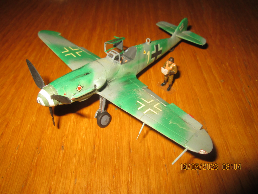 * 1/72 Messerschmitt Bf 109K4 Heller Img_8335