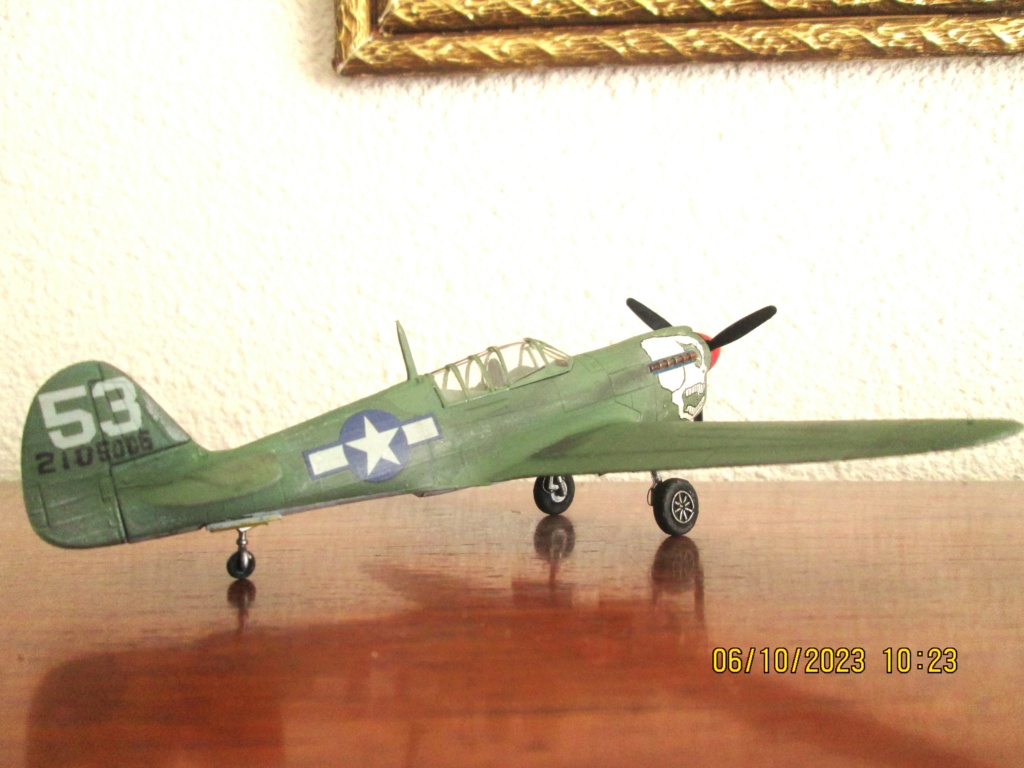 *1/72   Curtiss P40 N    Matchbox - Page 2 Img_8650