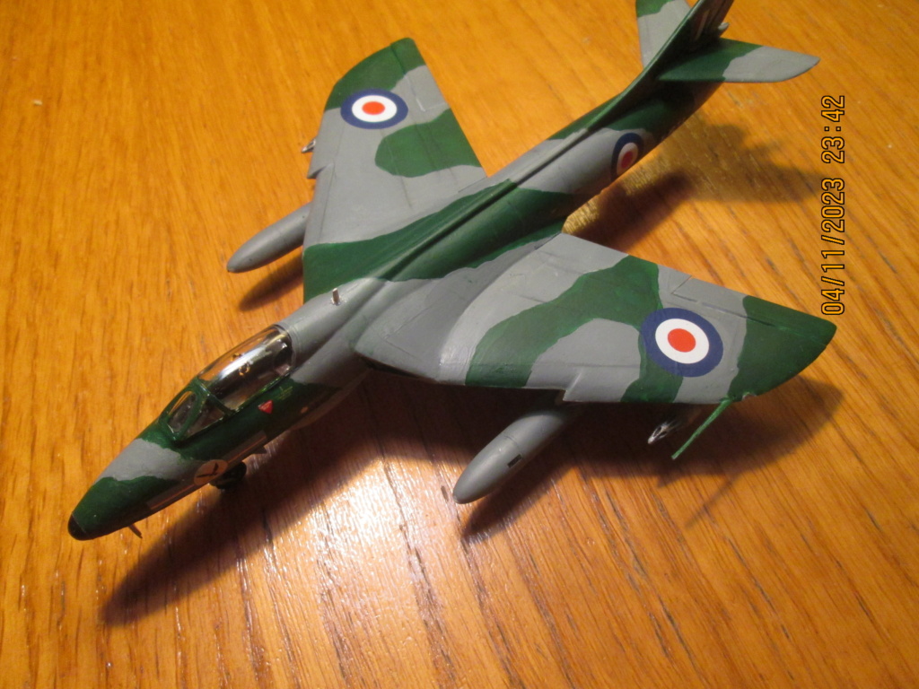 *1/72  Hawker Hunter   Airfix - Page 2 Img_8716