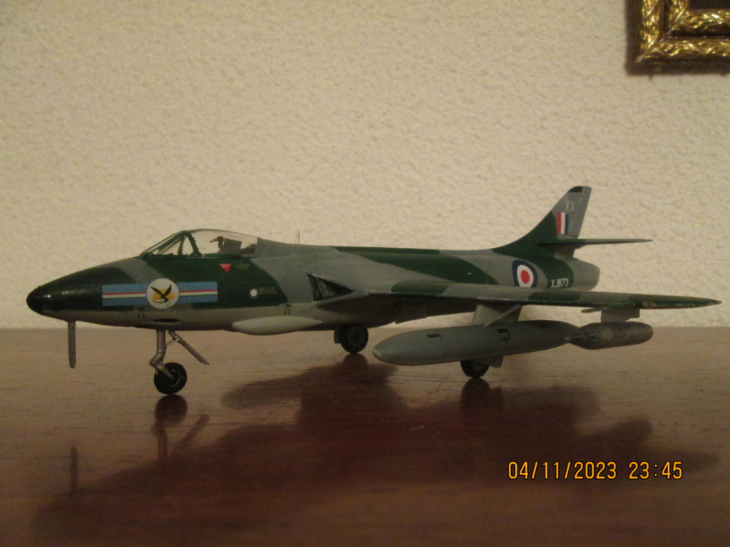 *1/72  Hawker Hunter   Airfix - Page 2 Img_8719