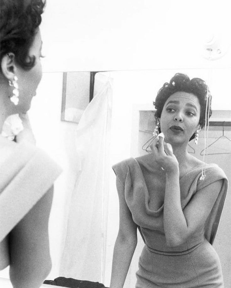 40 Facts About The Famous Hollywood Life of Dorothy Dandridge Downl376