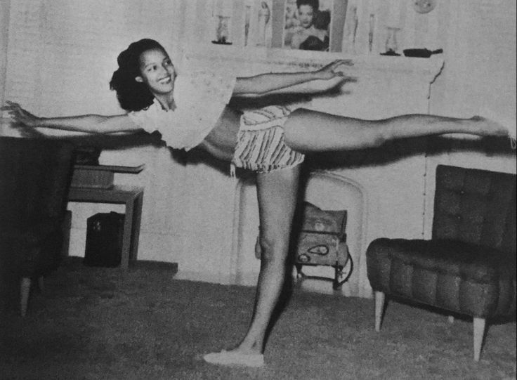 40 Facts About The Famous Hollywood Life of Dorothy Dandridge Downl390