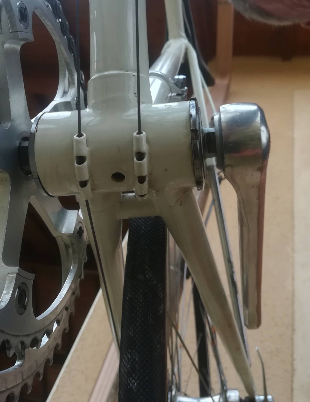Aide pour identifier ce vélo Img_2015