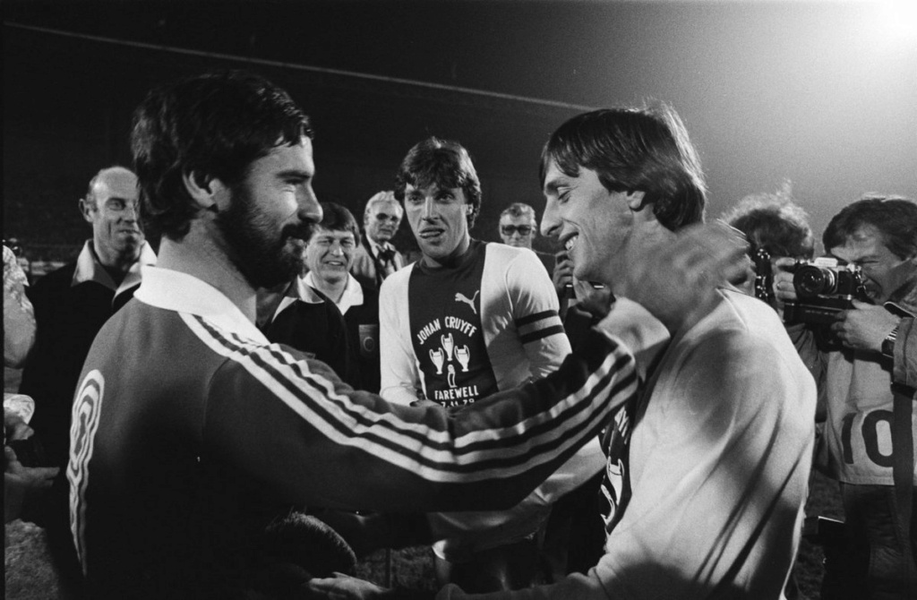 ¿Cuánto mide Gerd Müller? - Foroalturas (Mejor 9 de la historia) Docy5j10