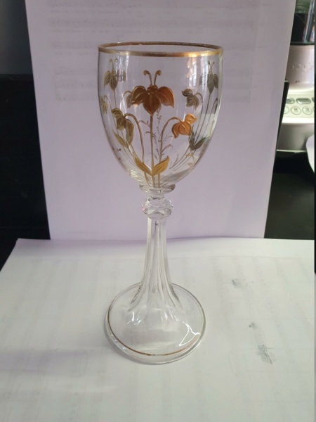 Flared base art nouveau glasses floral gilt decoration 18.5cm tall ?Moser? 20230817
