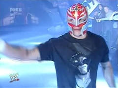 ¤ Show du 02/11/08 [ Rey Mysterio vs Randy Orton ] ¤ Rey_ge14