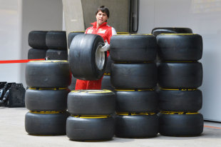 Grand Prix de Bahreïn résultat, essais, course. ( 1 Vettel  2 Raikkonen  3 Grosjean) 18142_10