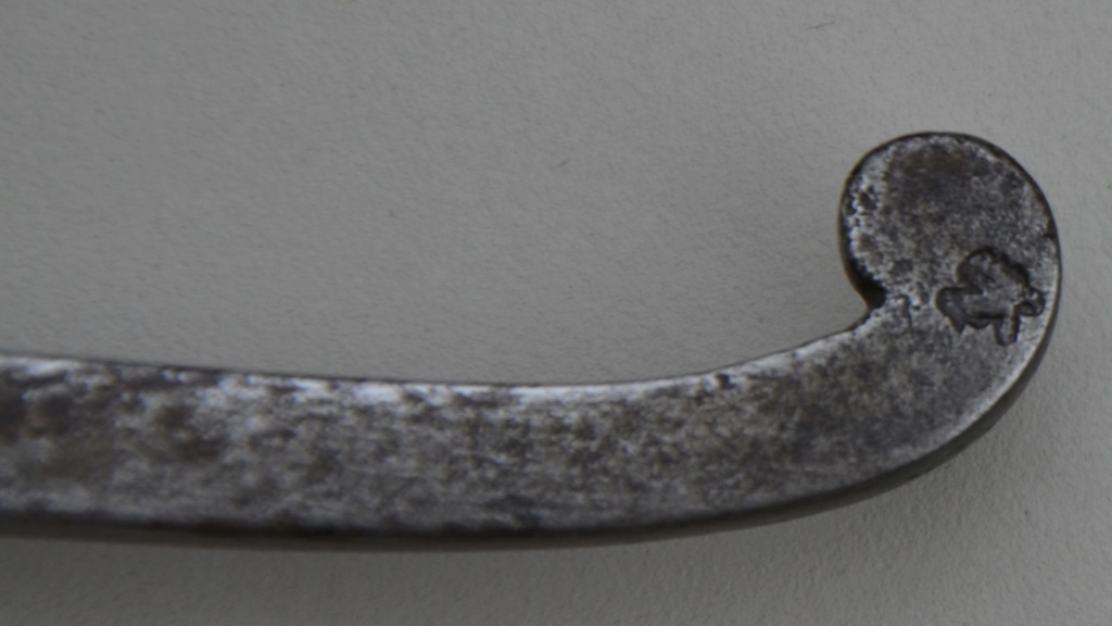 Le glaive de l'école de mars, une arme bien particulière pour une école éphémère Dsc_1229