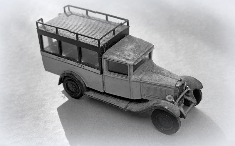 Citroën, fourgons et voitures de livraison C4 et leurs reproductions en miniature - Page 7 20231114