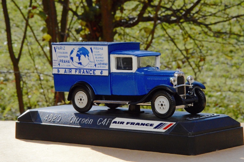 Citroën, fourgons et voitures de livraison C4 et leurs reproductions en miniature - Page 5 Air_fr11