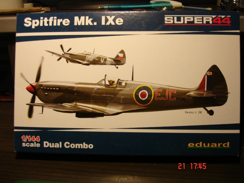 [Eduard] Spitfire Mk.IXe Dsc09112
