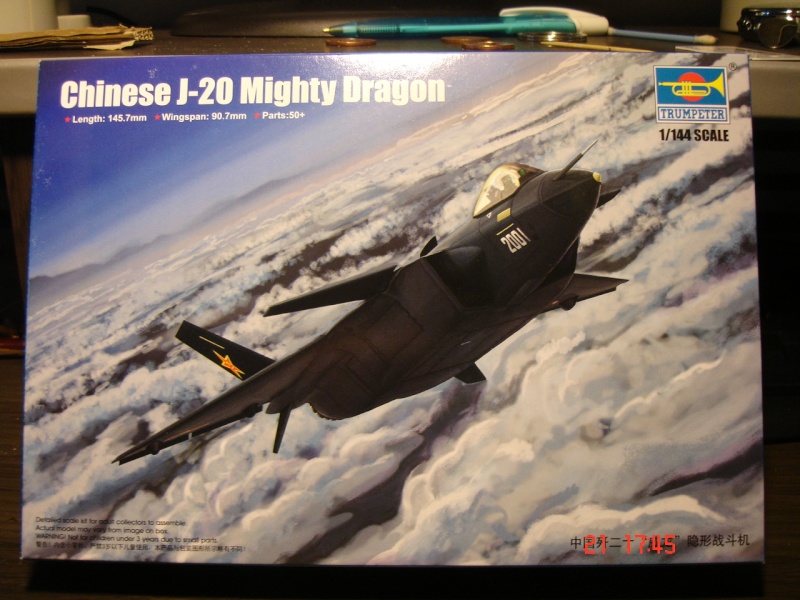 [Trumpeter] J-20 Mighty Dragon Dsc09113